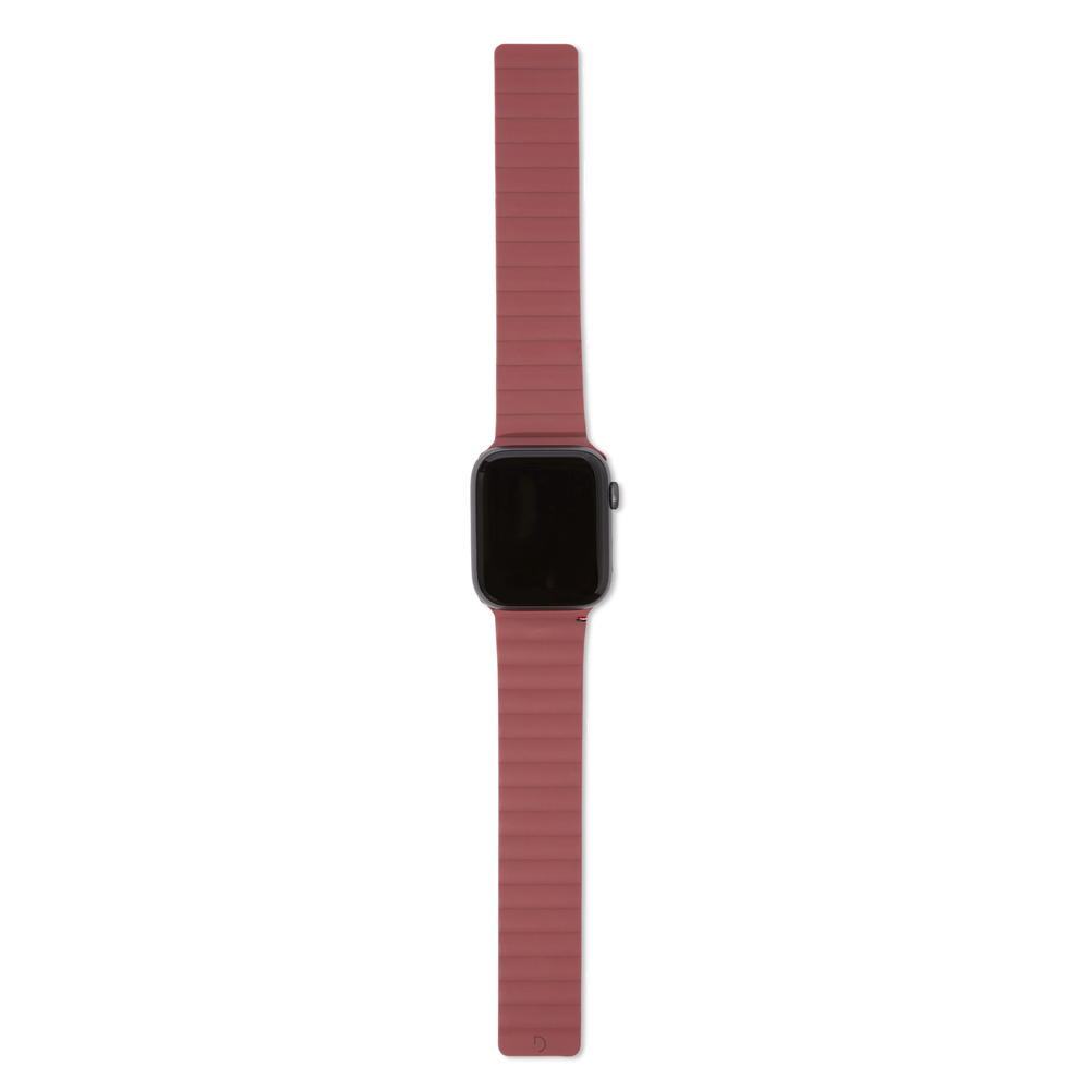  Ремешок Decoded Sillicone Magnetic Traction Strap для Apple Watch 6/SE/5/4 (44mm) силиликон,корич.